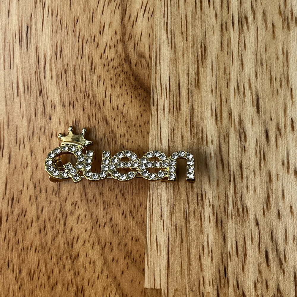 Rhinestone Queen Letters Brooch